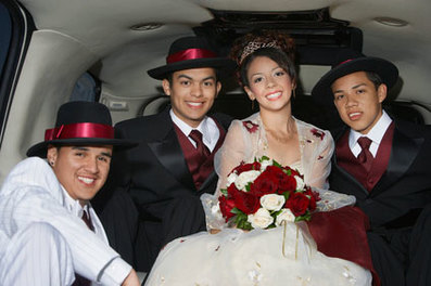 quinceanera quince limo rental